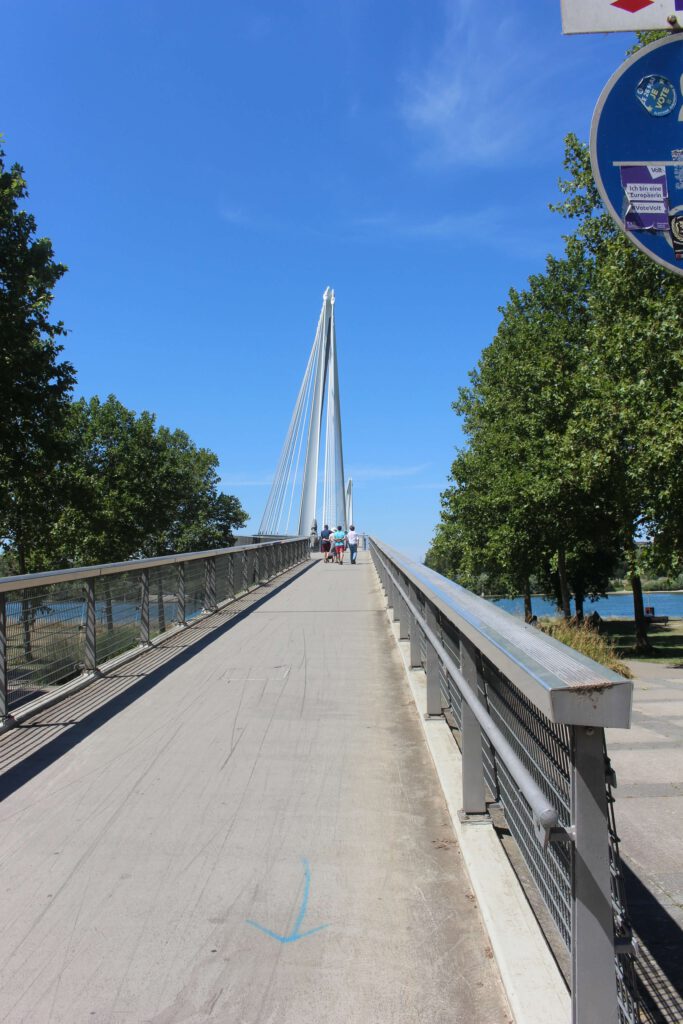 Grenze Deutschland Frankreich Brücke, Fahrradbrücke Fußgängerbrücke
