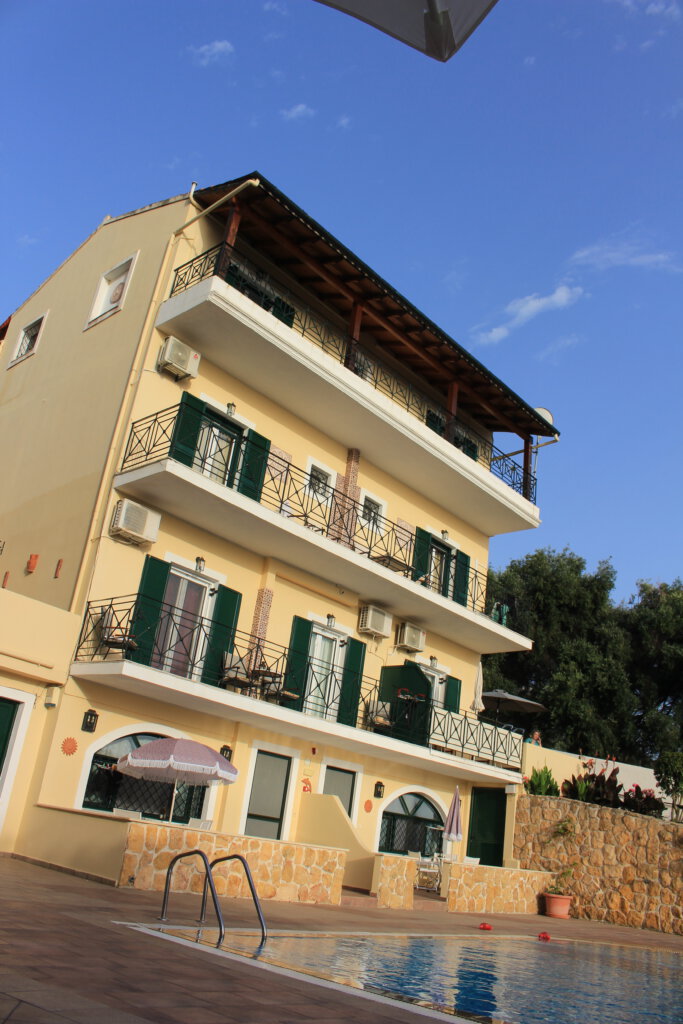 Archontiko Loukis Paramonas Korfu